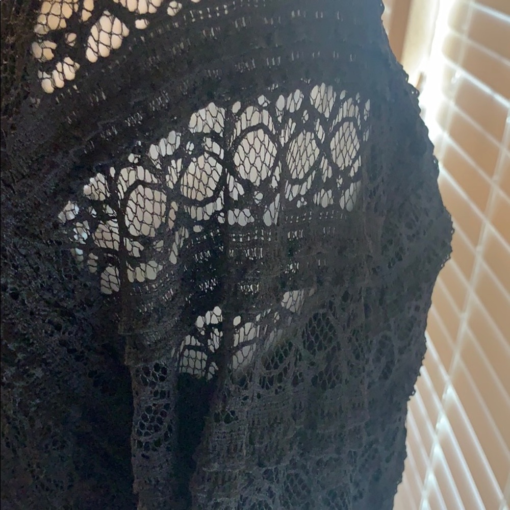 Dress Lace black flare sleeves M New Fever brand - Picture 6 of 15